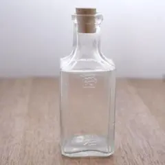 明治大正のガラス哺乳瓶　蜂　Y.MORISHITA ガラス瓶 蜂の巣 レトロ ガラス哺乳瓶 蜂 Y.MORISHITA ガラス瓶 蜂の巣 明治 大正 レトロ