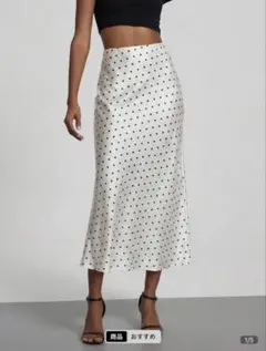 【新品未使用】SHEIN ドット柄 サテン スカート XSのサムネイル
