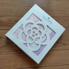【新品未使用】〈ILLUMS〉タオルハンカチ　パステルカラー　ドット柄