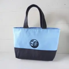 Item thumbnail for item 6ba8323b-3bf0-4716-9d19-a0f0d9f6f3a4