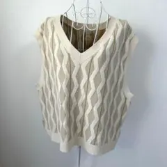 green label relaxing ジャカード Vネック ベスト　ニット