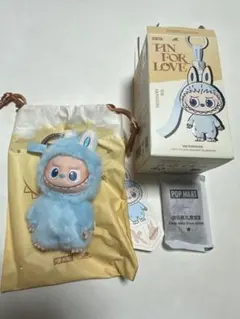 LABUBU PIN FOR LOVE(A-M)イニシャルラブブ 【K】 水色