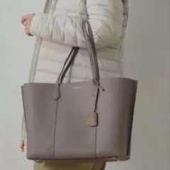 美品！TORY BURCH（トリーバーチ）　グレージュ　トートバッグ