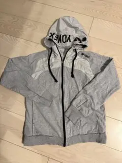 YONEX フード付きグレー ジップアップパーカー