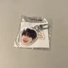 TREASURE カプセルトイ ジュンギュ 顔アクキー 楽