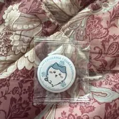 ちいかわ ハチワレ くら寿司 缶バッジ