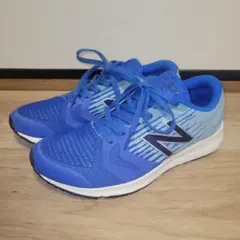 新品23.5㎝　new balance　ニューバランス　ランニングシューズ