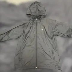 Nike ブラック　フード付き　ナイロンジャケット