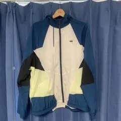 Nike ナイロンジャケット フード付き