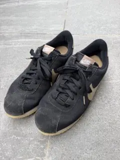 NIKE スニーカー ブラック ブラウン