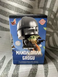 Hot Toys The Mandalorian and Grogu Cosbi