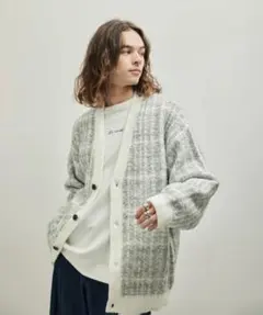 グレーモヘアカーデのサムネイル