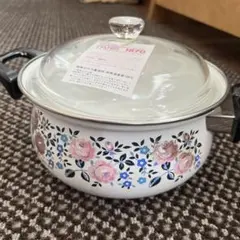昭和レトロ　花柄ホーロー両手鍋 ガラス蓋　未使用