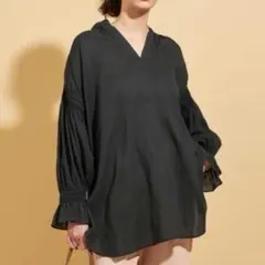 BEAUTY&YOUTH アムンゼンスキッパーブラウス　ブラックのサムネイル