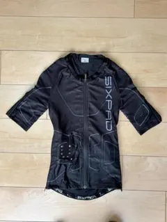 シックスパット　パワースーツ　トップ　ボトム　２セット（メンズMとレディスS）