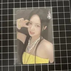 LE SSERAFIM ウンチェ 封入トレカ EASY