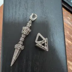 ZOCALO ソカロ ダガー ペンダントヘッド ブルパ