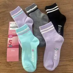 新品　女の子　ガールズ　靴下　5足組　クルー丈　ソックス　19〜24㎝