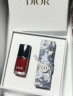 ディオール バースデーギフト 2024 ヴェルニ 999 ルージュ ベルベット