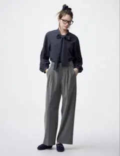 GU タックドワイドパンツ　グレー　M