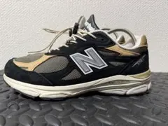 New Balance 990v3 ブラック/ベージュ
