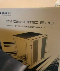 LIAN LI O11 Dynamic EVO PCケース 本体のサムネイル