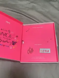 TWICE ONCE JAPAN限定ピンバッジ