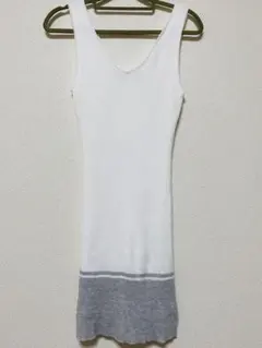 タイトワンピース