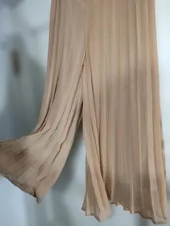 美品✦SNIDELスナイデル　シフォンプリーツワイドパンツFREEピンクベージュ