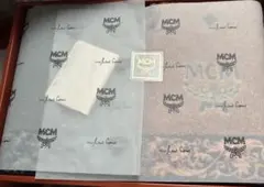 新品✨MCM ハンドタオルセット 2枚組のサムネイル