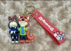 ディズニー　ズートピア　ラバーキーホルダー　ニック　ジュディ