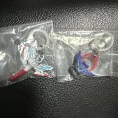 ウルトラマンシリーズ 変身アイテムめじるしアクセサリー ダークオーブ スラッガー