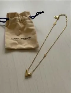 Louis Vuitton V ネックレス ゴールド 即日発送のサムネイル