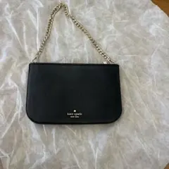 kate spade 黒 チェーンストラップバッグ