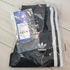 新品　アディダス　キッズ　レギンス　 パンツ　１２０センチ