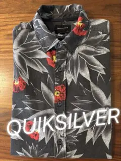 QUIKSILVER アロハシャツ モダンフィット ブラックボタニカル柄 Mのサムネイル