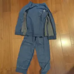 キッズ パジャマセット 青色 ポケット付き