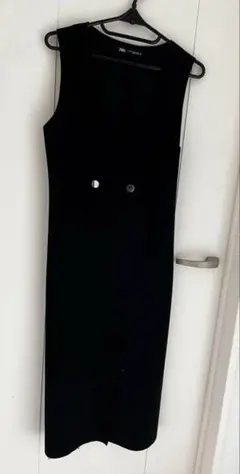 ZARA スエードワンピース　ブラック　xs ベスト　ノースリーブ　vネック