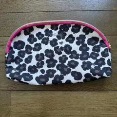 MUVEIL ミュベール　クラッチ風レオパート柄ポーチ