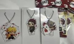 鬼滅の刃　アクリルキーホルダー　ローソンコラボ