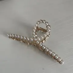 パール装飾 ヘアクリップ