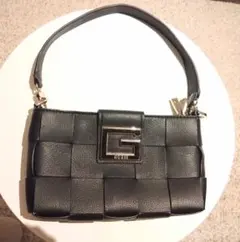 GUESS ブラック フォーマル ハンドバッグ ショルダーバック 編み込デザイン