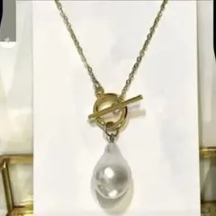 【新品未使用】バロックパール の マンテル ネックレス　ゴールド