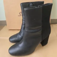 Stilmoda レザー スエード コンビ ショートブーツ ブラック イタリア製のサムネイル