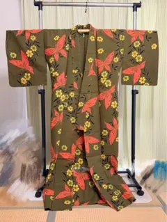 Item thumbnail for item 61988330-6c8b-4b77-b656-7e1ba20c4e1d