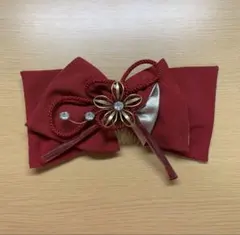 横*田様 【新品】　和装に似合う赤いリボン型髪飾り　成人式　七五三