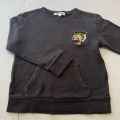 トレーナー　黒　ブラック