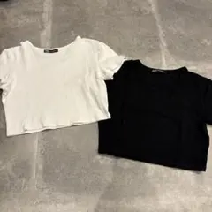 ZARA クロップド丈 半袖Tシャツ 2枚セットのサムネイル