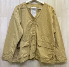 niko and... ミリタリー Vネック ノーカラー ジャケット ベージュ