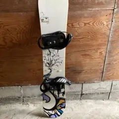 【即日発送】SALOMONスノーボード147ビンディング付き